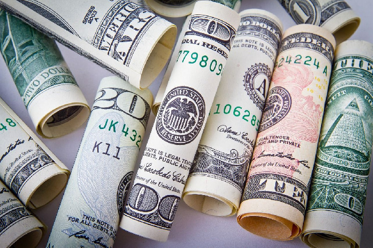 VC Dollar's AI lead over Crypto increased in Q1'25, is this race really important?