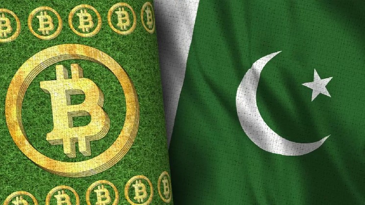 Pakistan has announced its investment in Bitcoin mining amid tensions with India! Details are here