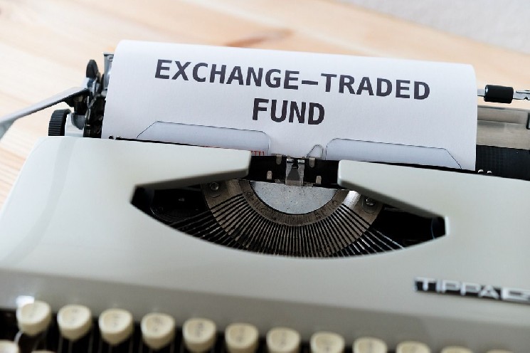 Investment advisors will become the top holder for spot Bitcoin ETFs, increasing demand for ether ETFs