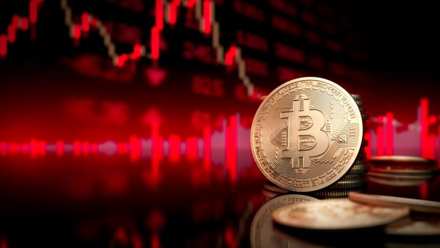 Bitcoin accumulates 200 days of decline without repeating previous cycle's capitulation